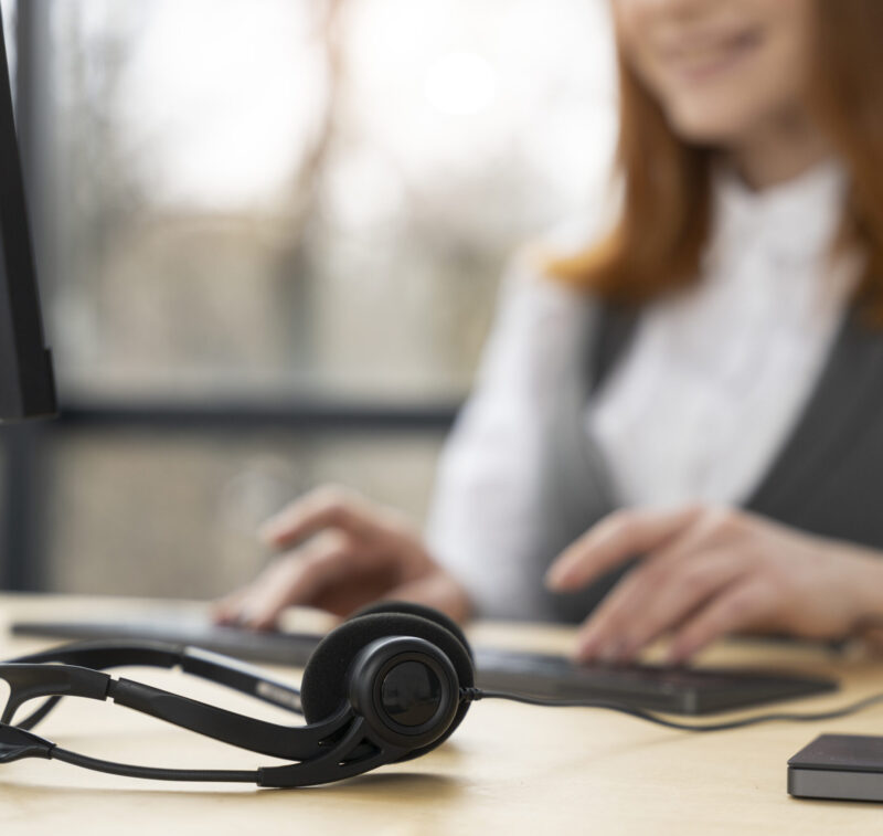 close-up-person-working-call-center